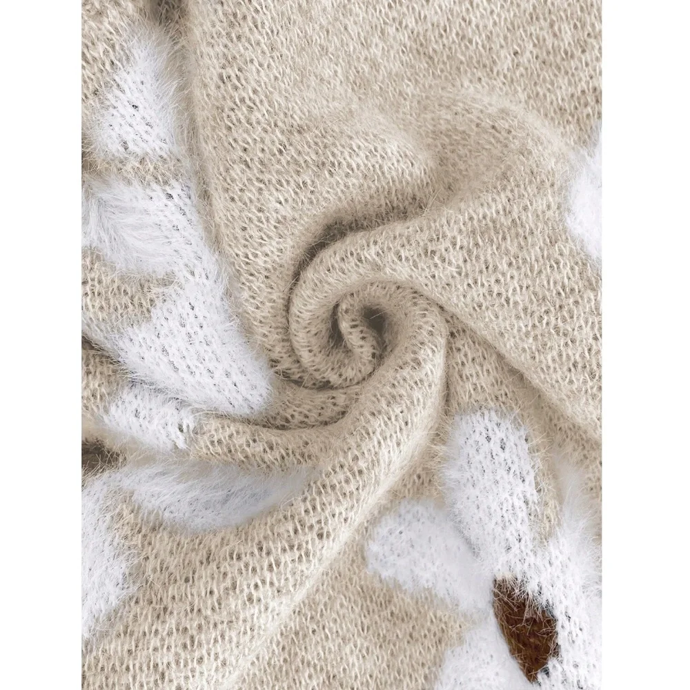 Beige Pullover Sweater Knit Flower Textured Button Front - Picture 7 of 8